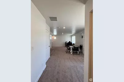 158 E Polaris Dr S, Saratoga Springs, UT 84045 - Photo 10