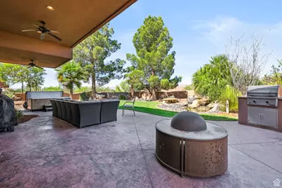 2090 N Tuweap Dr #9, Saint George, UT 84770 - Photo 28