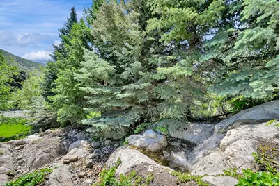 4781 Canterbury Rd, South Ogden, UT 84403 - Photo 46