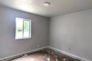 4650 W Mildred St, Kearns, UT 84118 - Photo 14