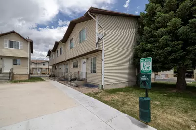 1350 W 150 N #22, Vernal, UT 84078 - Photo 8