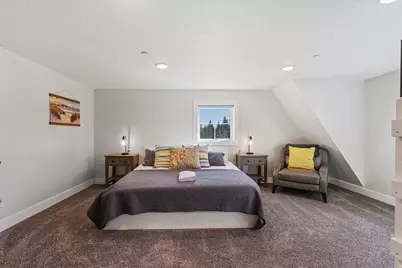 300 S 100 St W, Garden City, UT 84028 - Photo 26
