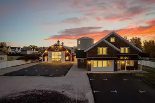 300 S 100 St W, Garden City, UT 84028 - Photo 2