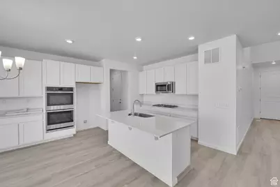 2065 E Burger St #1247, Lake Point, UT 84074 - Photo 4