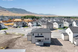 2065 E Burger St, Lake Point, UT 84074 - Photo 34