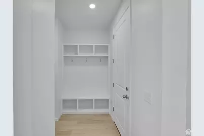 2065 E Burger St #1247, Lake Point, UT 84074 - Photo 14