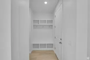 2065 E Burger St, Lake Point, UT 84074 - Photo 14