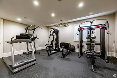 2177 W 9240 S, West Jordan, UT 84088 - Photo 56