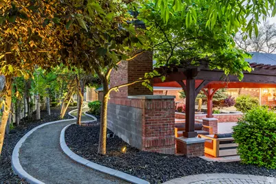 2177 W 9240 S, West Jordan, UT 84088 - Photo 68