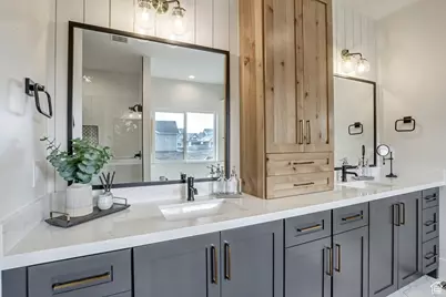 1482 N Starry Way #204, Saratoga Springs, UT 84045 - Photo 4