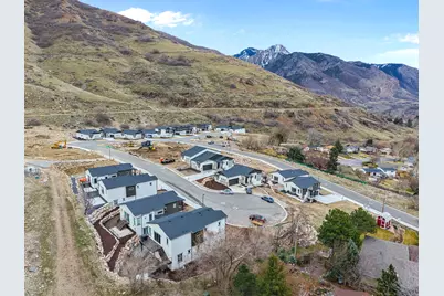 1583 E Maddies Cv #13, Ogden, UT 84404 - Photo 16