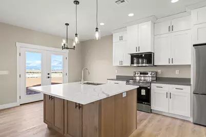 305 E 2690 N, Sigurd, UT 84657 - Photo 2