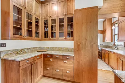 15 S 1200 E, Salt Lake City, UT 84102 - Photo 22