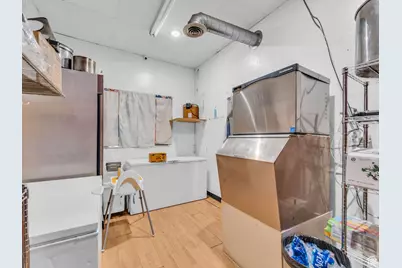 225 W Center St, Provo, UT 84601 - Photo 30