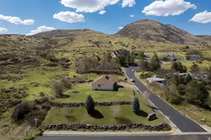 3870 W Mountaintop Circle, Cedar Hills, UT 84062 - Photo 4