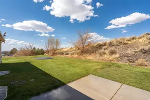 3870 W Mountaintop Circle, Cedar Hills, UT 84062 - Photo 28