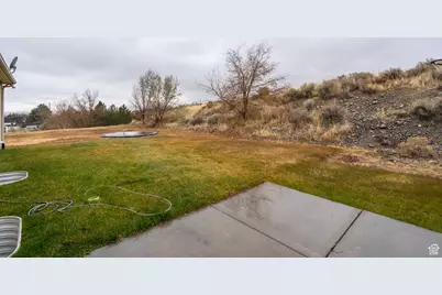 3870 W Mountaintop Cir, Cedar Hills, UT 84062 - Photo 28