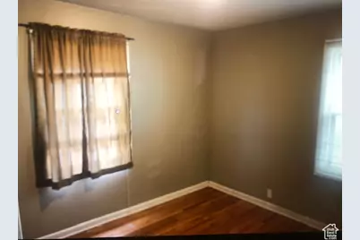 2726 S Cyprus Ln, Magna, UT 84044 - Photo 8