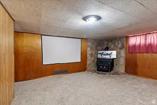 339 S Main St, Smithfield, UT 84335 - Photo 22