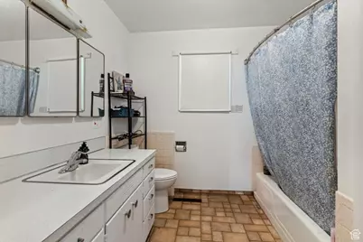 339 S Main St, Smithfield, UT 84335 - Photo 14