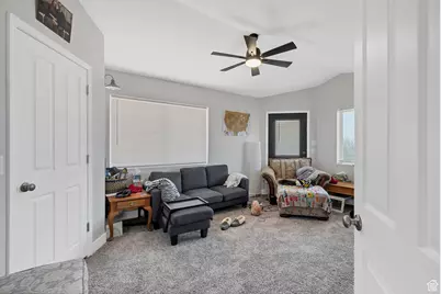 740 W Uzona Ave, Hildale, UT 84784 - Photo 14