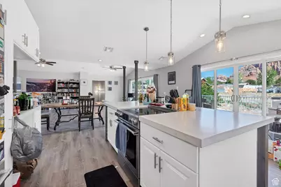 740 W Uzona Ave, Hildale, UT 84784 - Photo 20