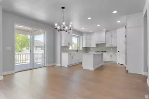 1156 W 2325 S, Syracuse, UT 84075 - Photo 8