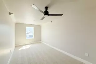 2067 N 450 W, Tooele, UT 84074 - Photo 10