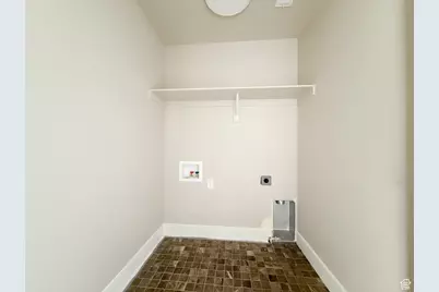 2067 N 450 W #206, Tooele, UT 84074 - Photo 12