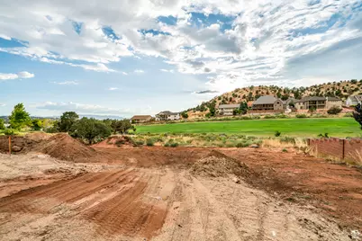 1205 N Fairview Dr #58, Cedar City, UT 84721 - Photo 4