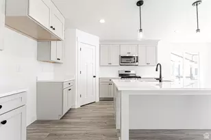 993 N 3620 W, Lehi, UT 84043 - Photo 2