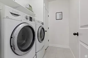 1046 W Seasons View Ct, Lehi, UT 84043 - Photo 26