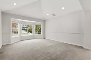 362 S Glen Cir E, Fruit Heights, UT 84037 - Photo 8