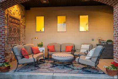 1827 S Hillcrest Cir, Mapleton, UT 84664 - Photo 10