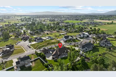 1827 S Hillcrest Cir, Mapleton, UT 84664 - Photo 92