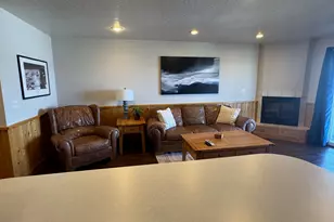 941 N Newberg Pl, Garden City, UT 84028 - Photo 20