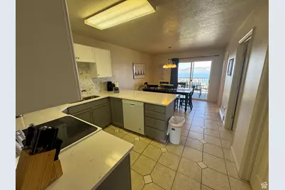 941 N Newberg Pl #2, Garden City, UT 84028 - Photo 8