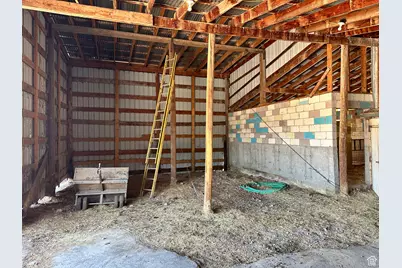 102 S 1000 W, Tremonton, UT 84337 - Photo 52