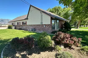 102 S 1000 W, Tremonton, UT 84337 - Photo 40