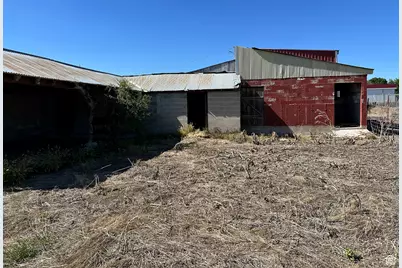 102 S 1000 W, Tremonton, UT 84337 - Photo 62
