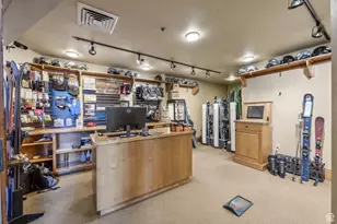 8200 E Royal St, Deer Valley, UT 84060 - Photo 86