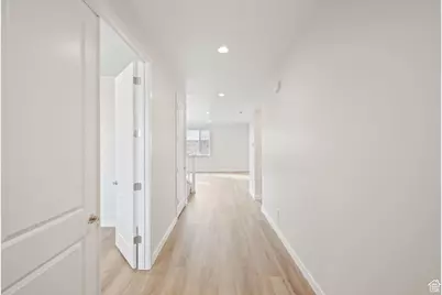 3193 S Blue Heron Dr E #606, Saratoga Springs, UT 84045 - Photo 4