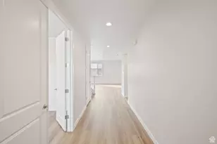 3193 S Blue Heron Dr E, Saratoga Springs, UT 84045 - Photo 4