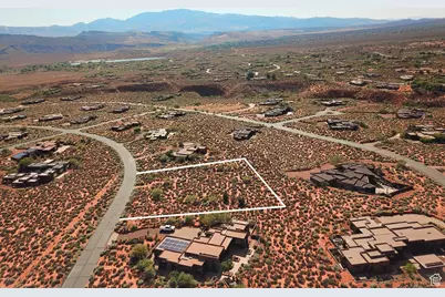 662 Shinava Drive 208, Ivins, UT 84738 - Photo 6