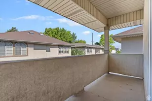 7825 S Spruce Tree Ln, Sandy, UT 84094 - Photo 26