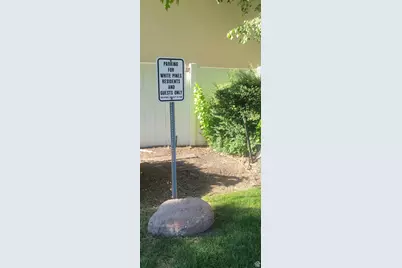 7825 S Spruce Tree Ln, Sandy, UT 84094 - Photo 32