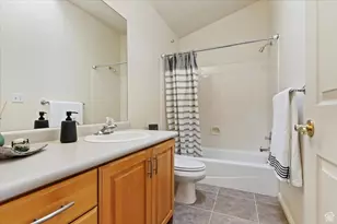 7825 S Spruce Tree Ln, Sandy, UT 84094 - Photo 16