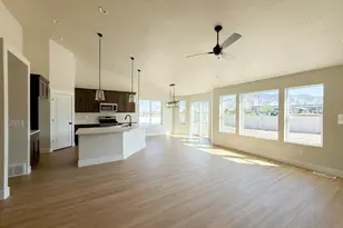 2098 N 425 W, Tooele, UT 84074 - Photo 4