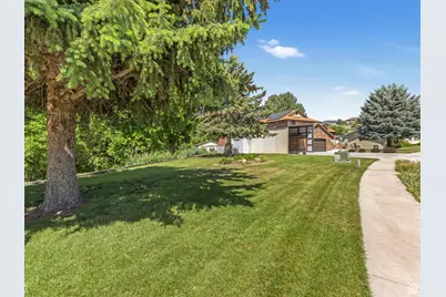 1735 Hayes Dr, Layton, UT 84040 - Photo 4