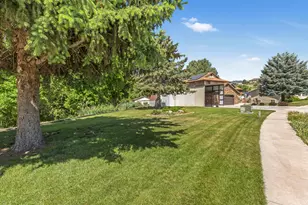 1735 Hayes Dr, Layton, UT 84040 - Photo 4